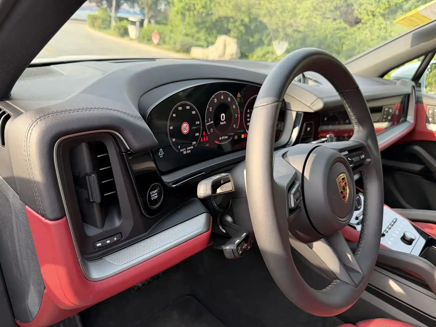 PORSCHE CAYENNE