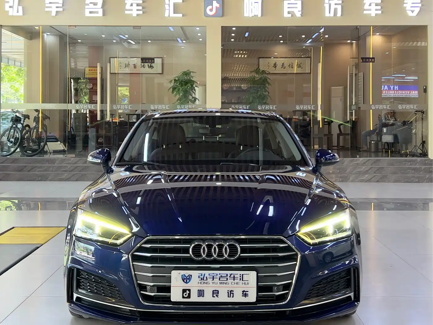 Audi A5 (Import) 2019 Sportback 40 TFSI Fashion фото 27