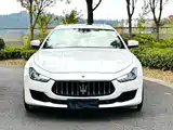 Photo 2 - Maserati Ghibli