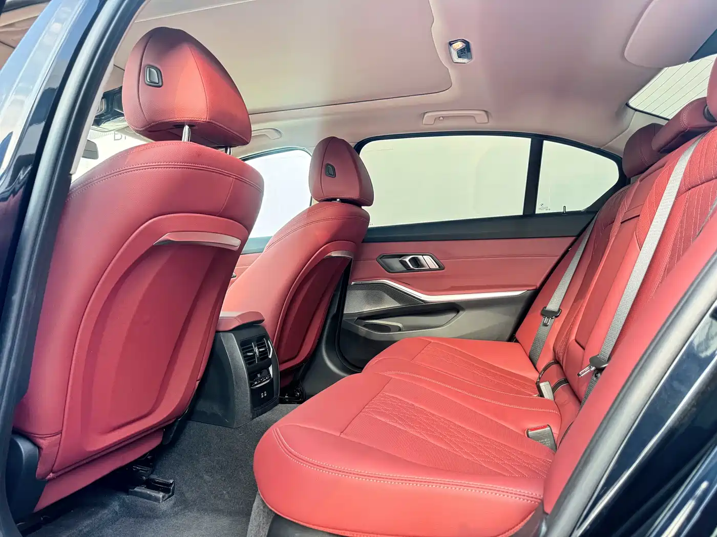 BMW 3 Series 2026 2025 325Li M Sport Package