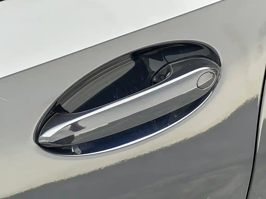 Фото 28 - BMW i3