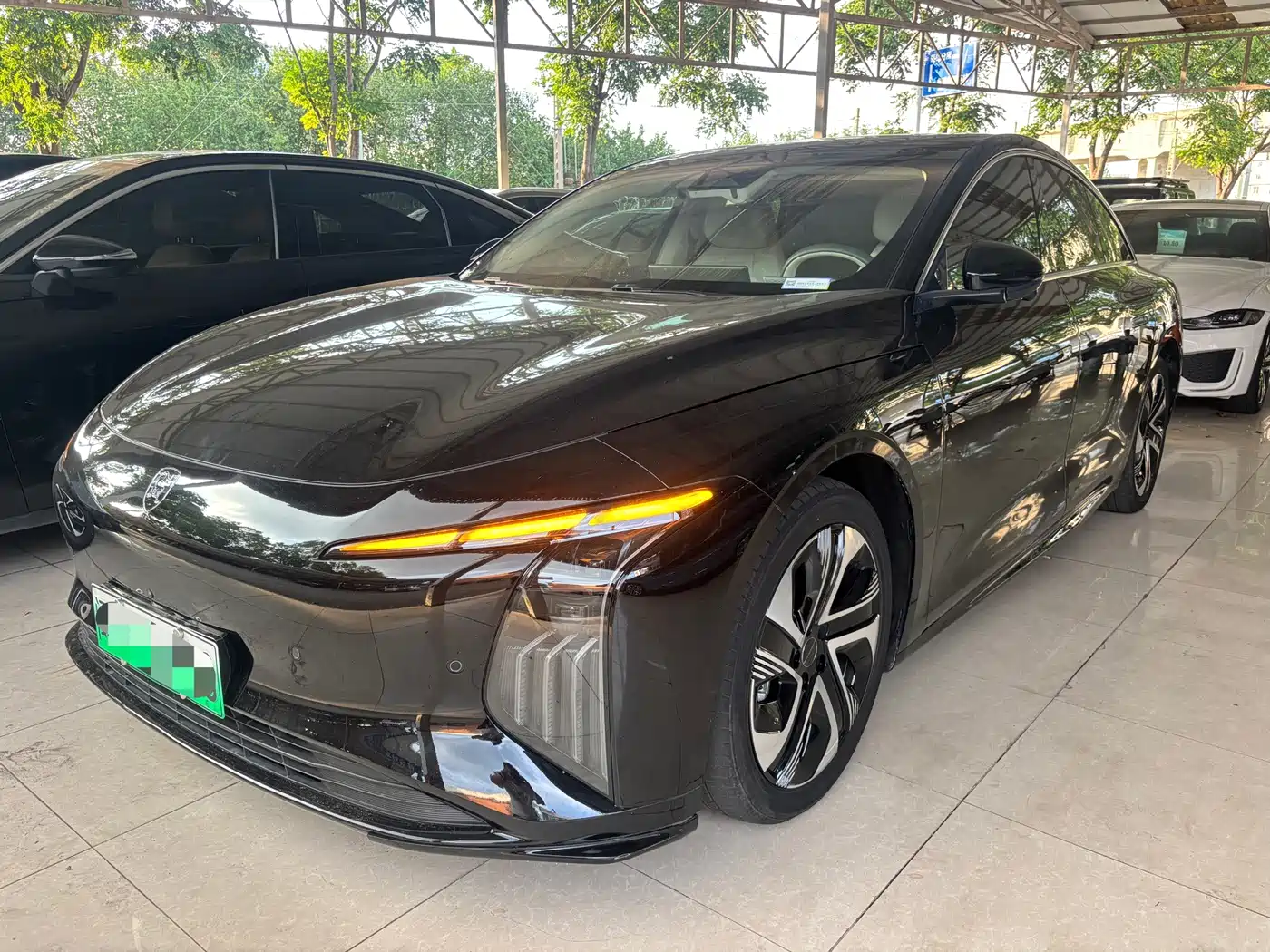 Dongfeng Fengxing Stellar S7 2024 2024 555 Luxury Edition