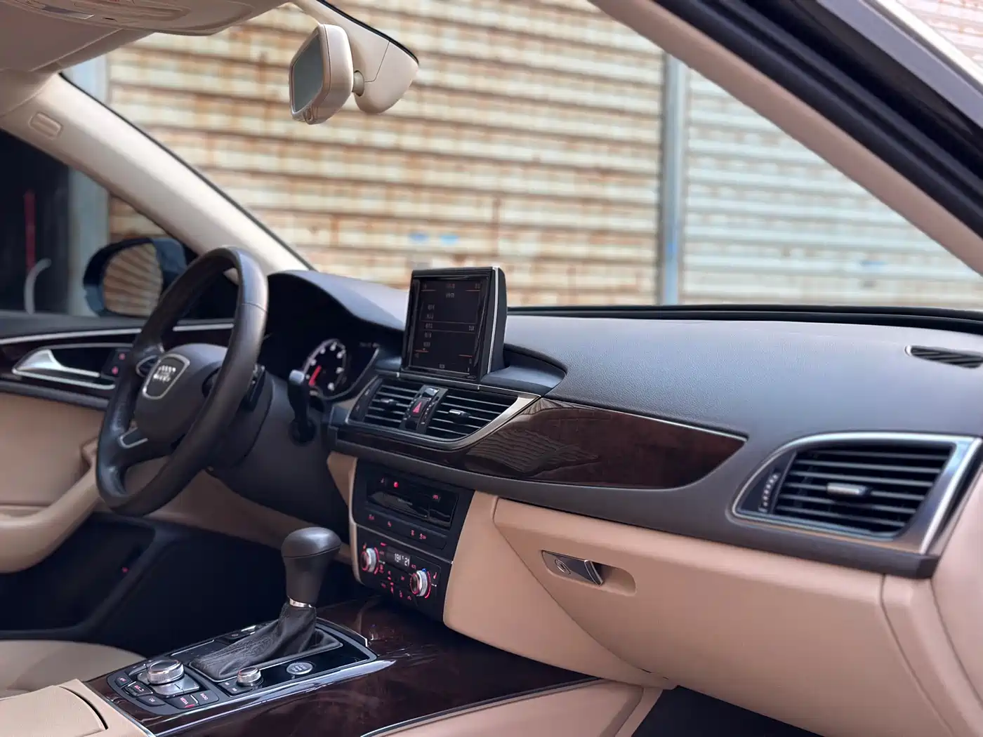 Audi A6L 2012 30 FSI Comfort фото 19