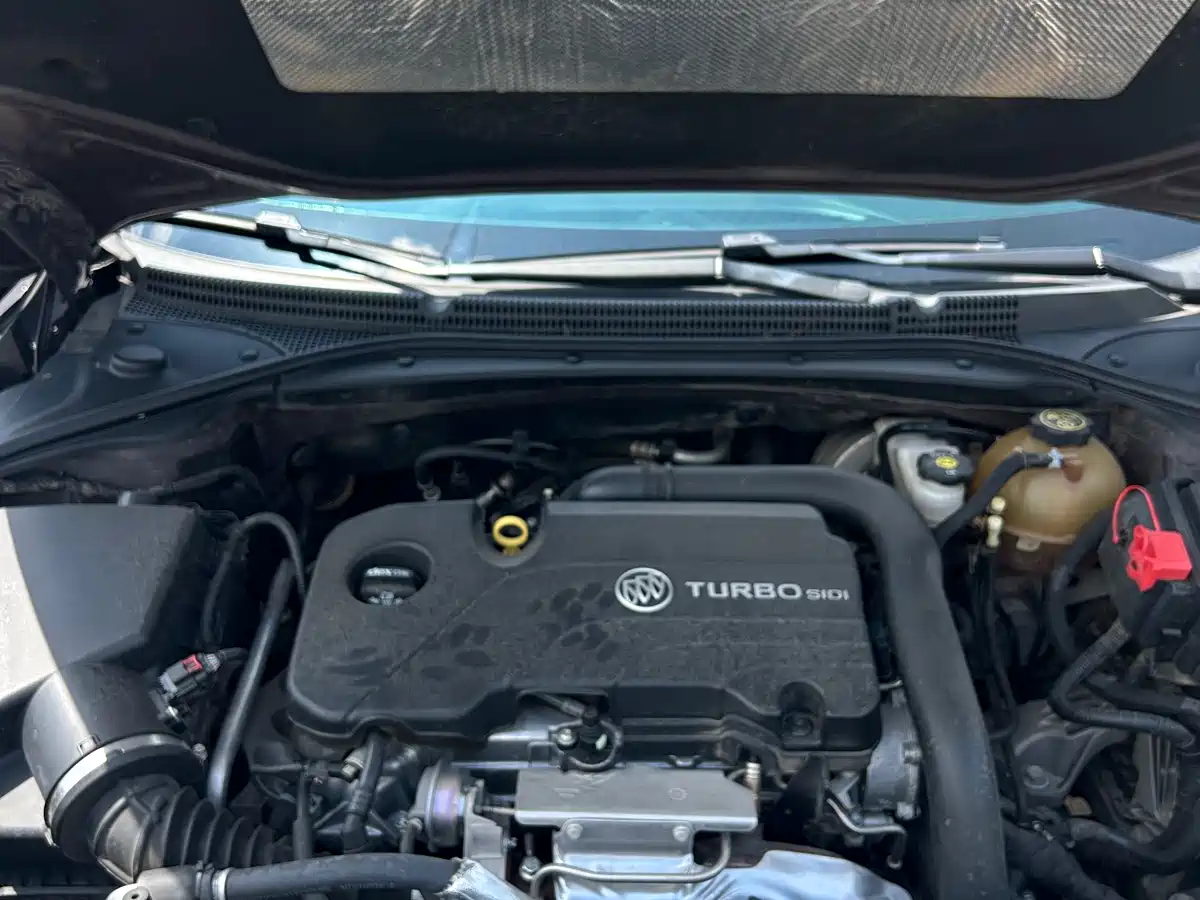 Фото 29 - Buick LaCrosse
