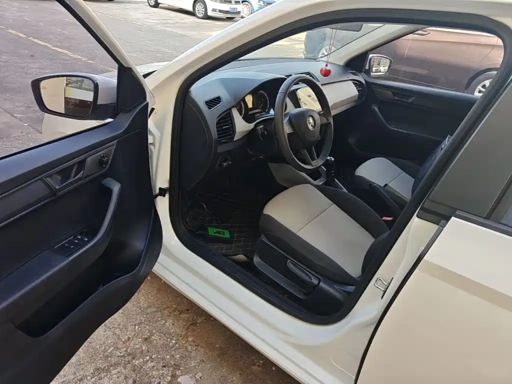 Photo 16 - Škoda Fabia