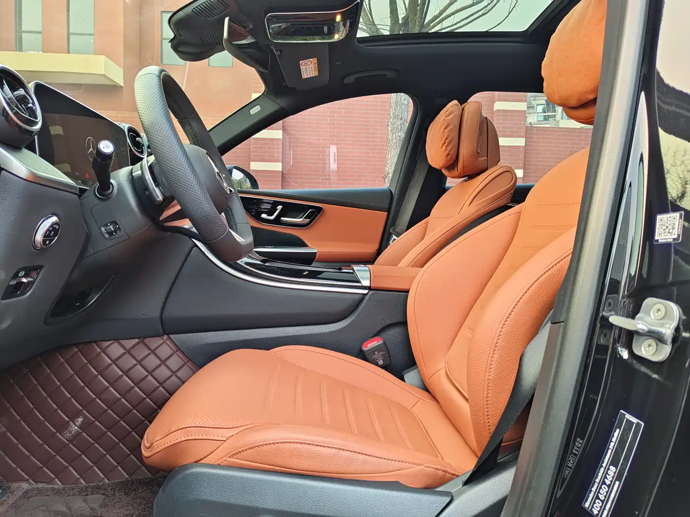 Mercedes-Benz GLC 2023 GLC 300 L 4MATIC Sport 5-Seater фото 20