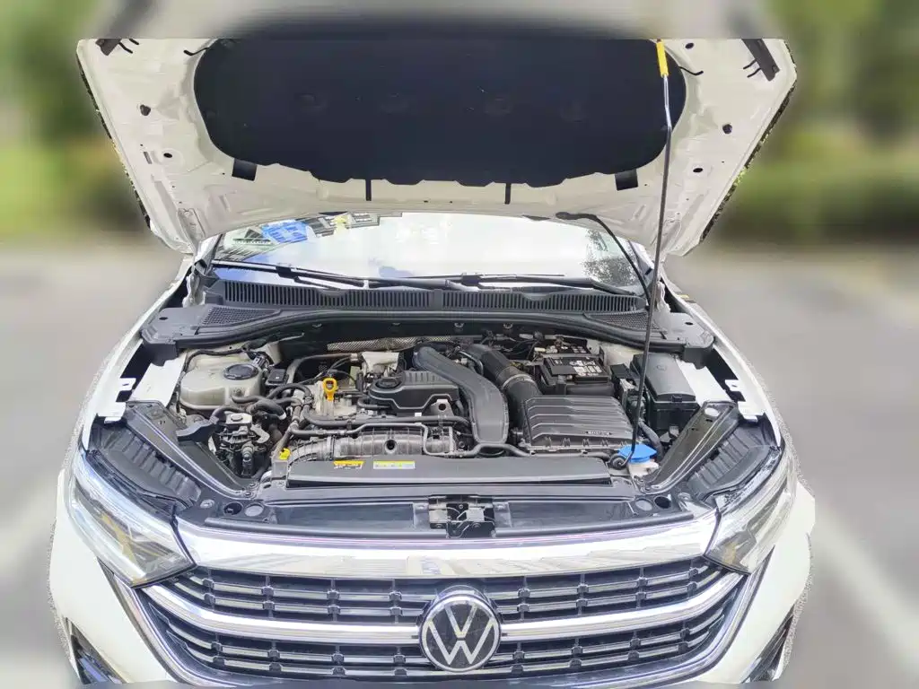 Фото 3 - Volkswagen Sagitar