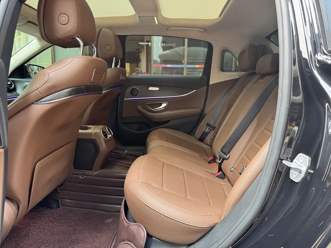 Mercedes-Benz E-Class 2019 Facelift E 300 L Sport Fashion фото 14