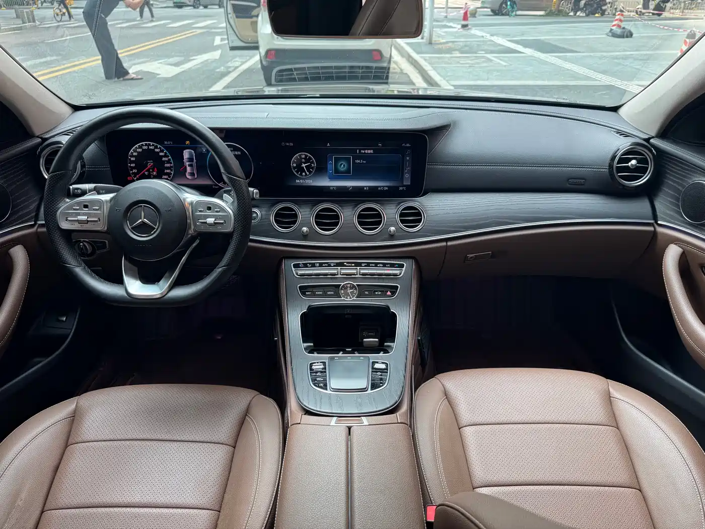 Mercedes-Benz E-Class 2019 Facelift E 300 L Sport Fashion фото 15