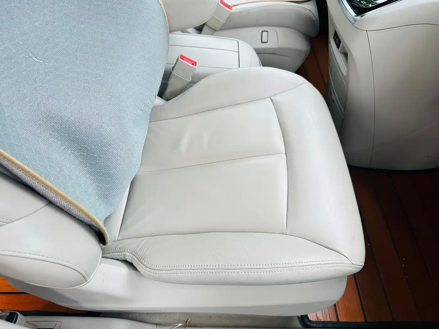 Buick GL8 2020 Model Land Business Class 652T Luxury фото 28