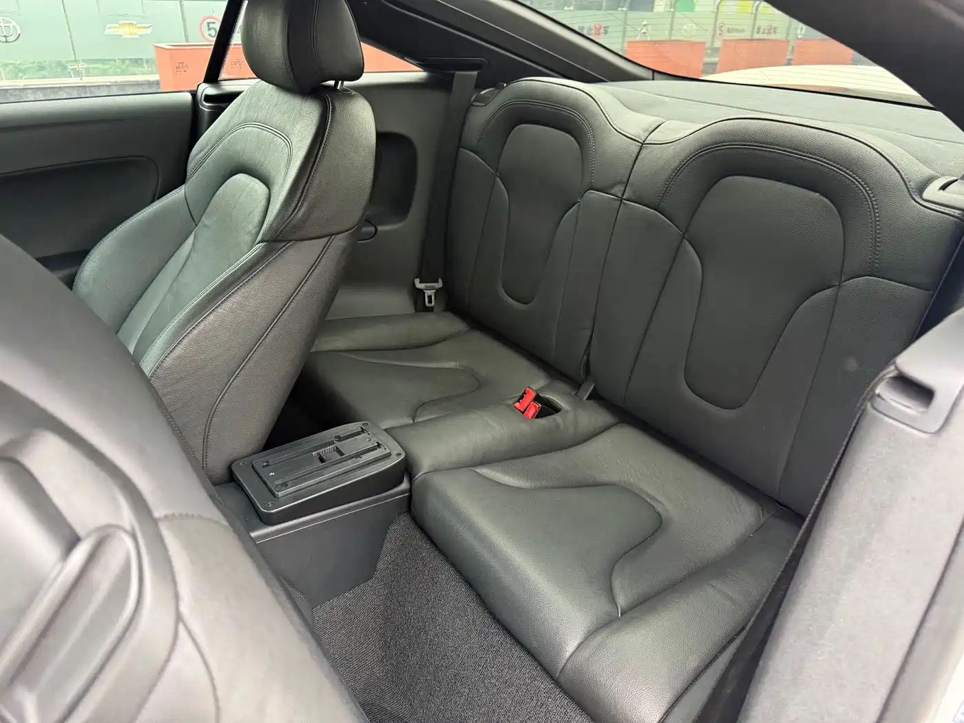 Фото 30 - Audi TT