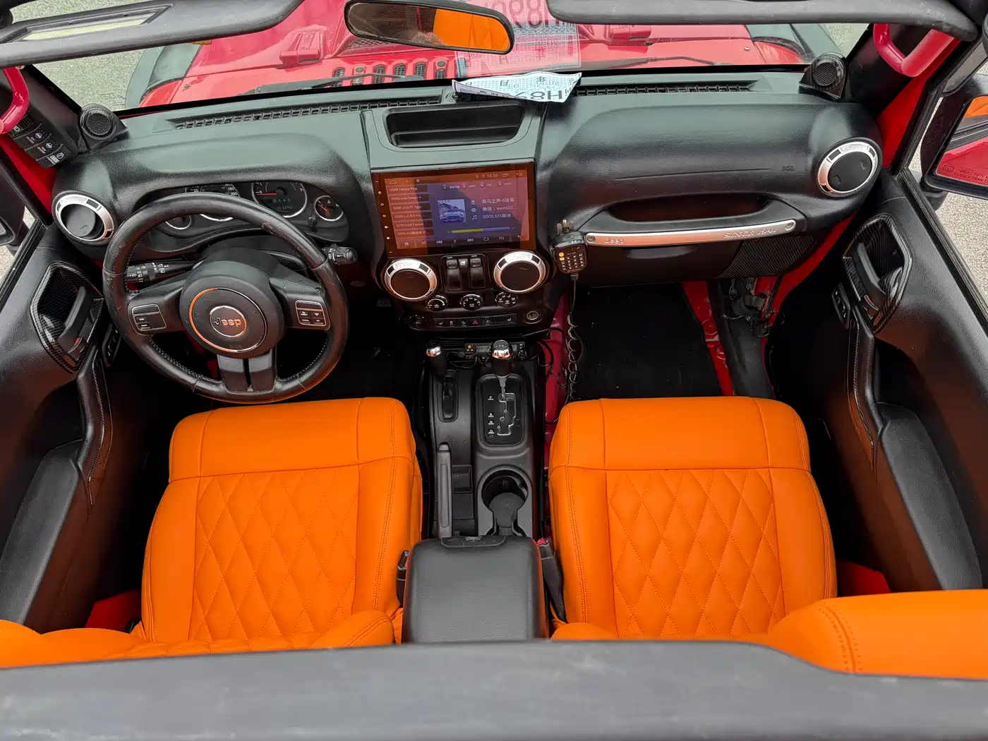 Фото 6 - Jeep Wrangler