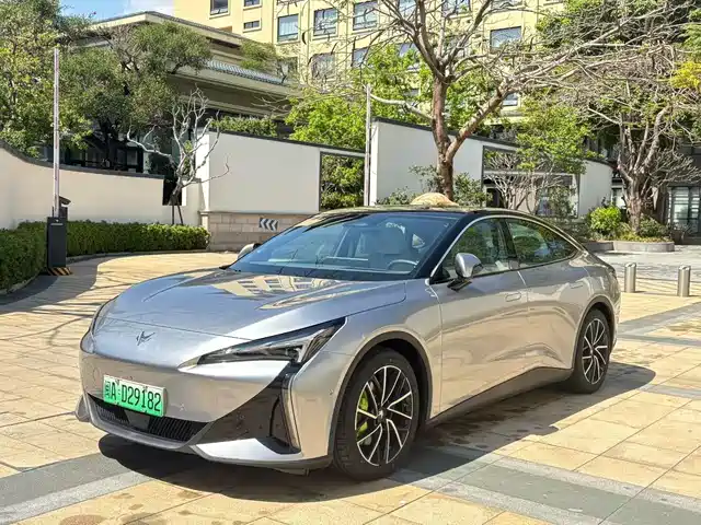 arcfox-extreme-fox polar-fox-alpha-s5