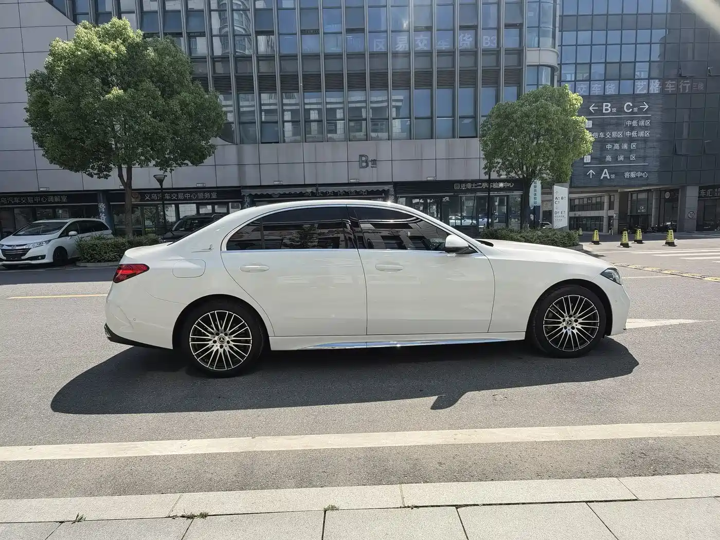 Mercedes-Benz C-Class 2022 C 260 L Sport Edition фото 6