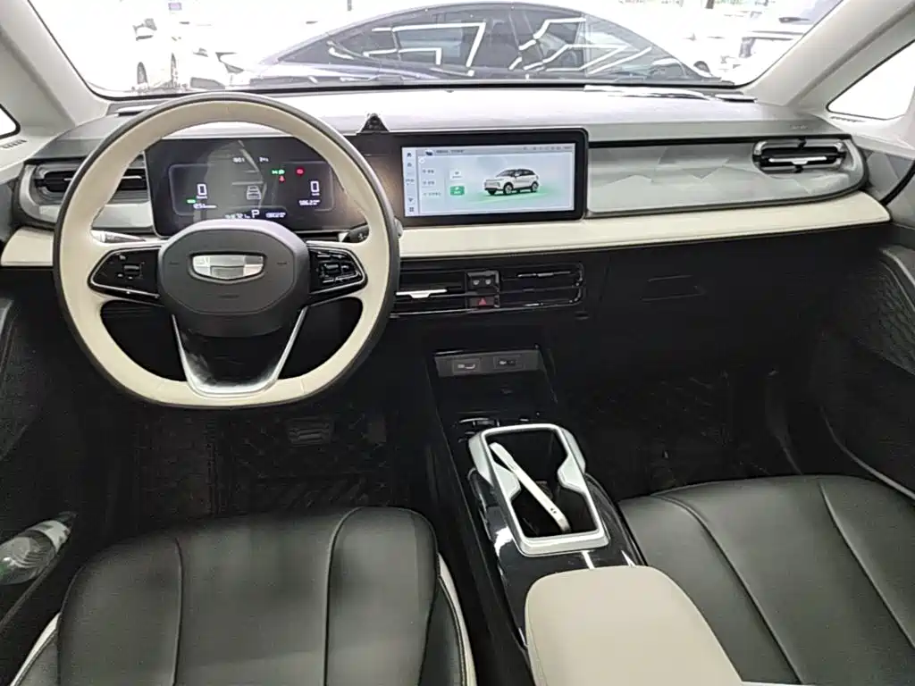 Geely Geometry E Firefly 2024 2024 Model 401km Fluorescent