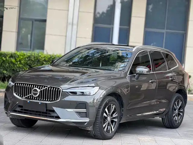  Volvo Volvo XC60 2022 B5 AWD R-Design