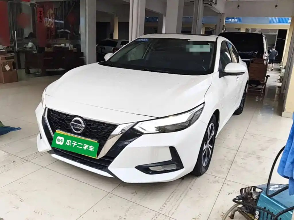 Nissan SYLPHY, миниатюра 2