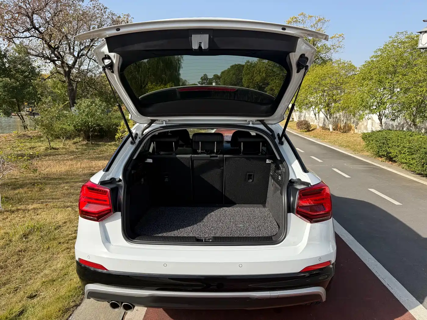 Audi Q2L 2020 35 TFSI Progressive Dynamic Model фото 16