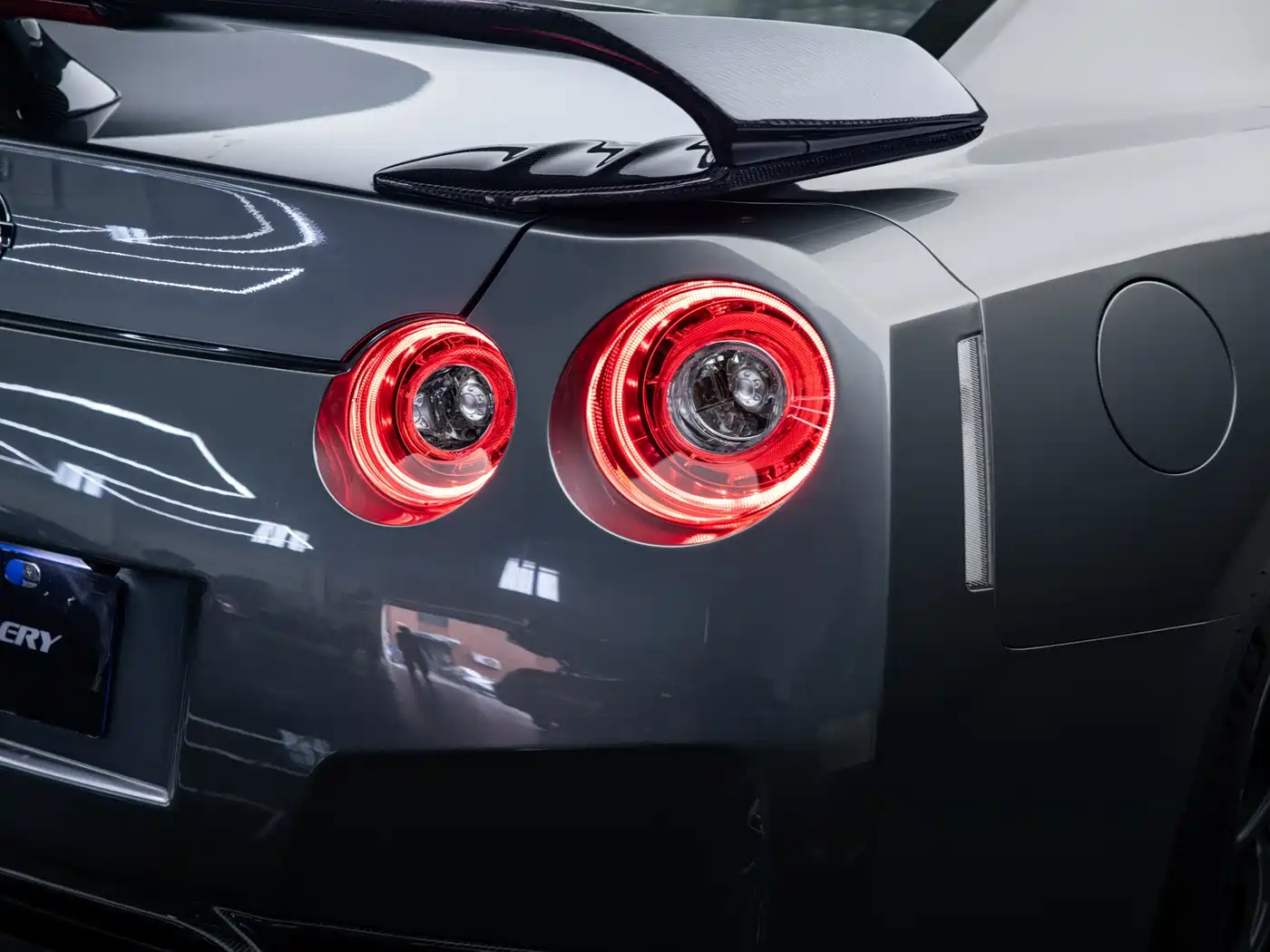 Nissan GT-R 2011 2012 3.8T Premium Edition