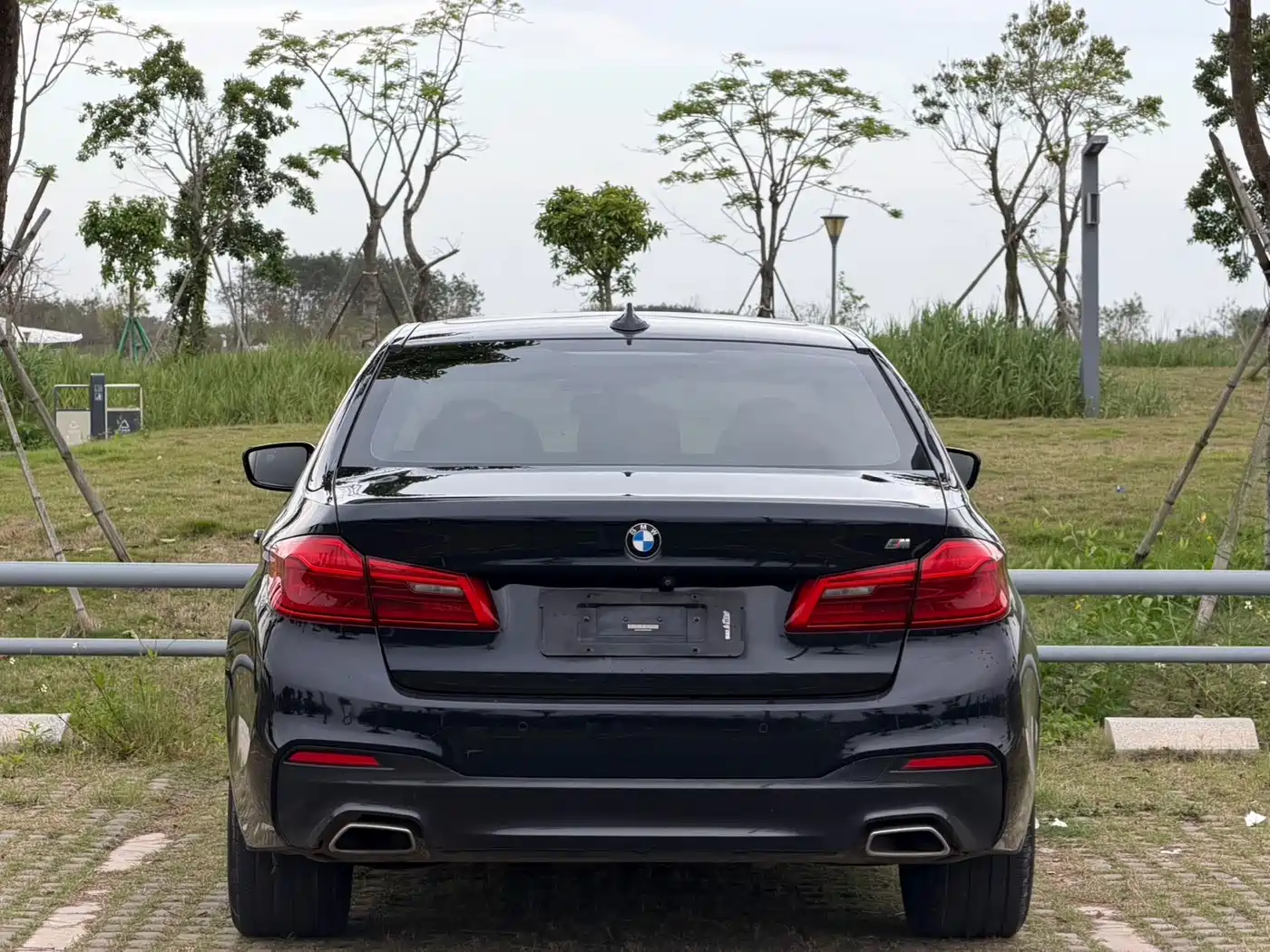 BMW 5 Series 2018 Facelift 530Li Leading M Sport Package фото 23