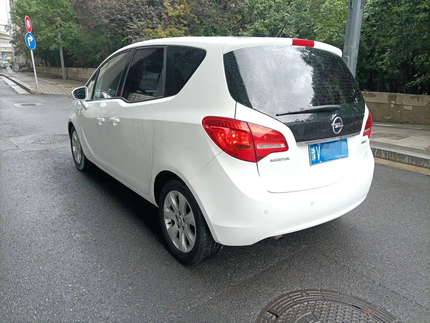 Opel Mairaina 2014 2013 1.4T Luxury