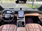 Фото 8 - NIO ES8