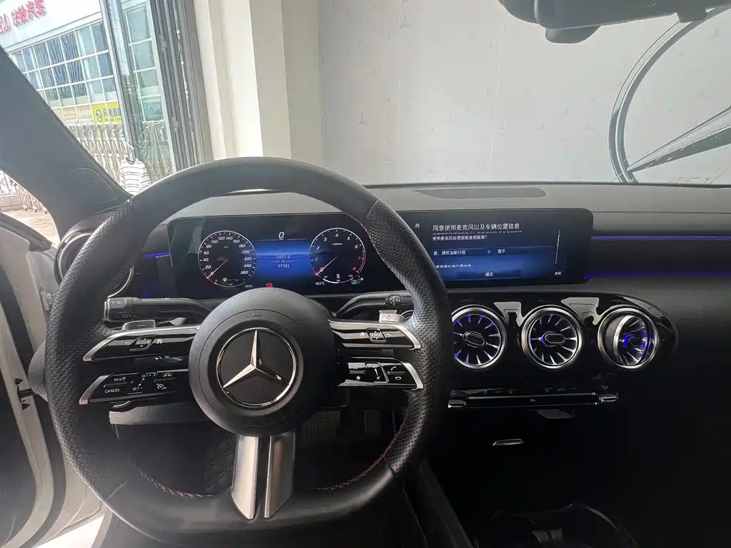Mercedes-Benz A-Class, миниатюра 6