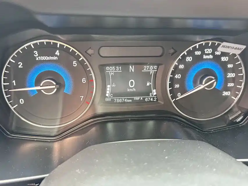 Dongfeng Fengguang Fengguang 580 2018 2017 1.5T CVT Comfort Version