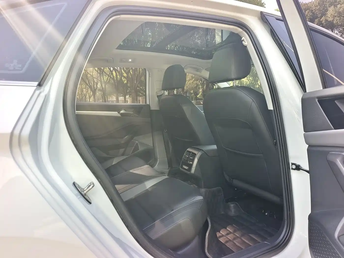 Volkswagen Sagitar 2019 200TSI Manual Comfort Edition China VI фото 8