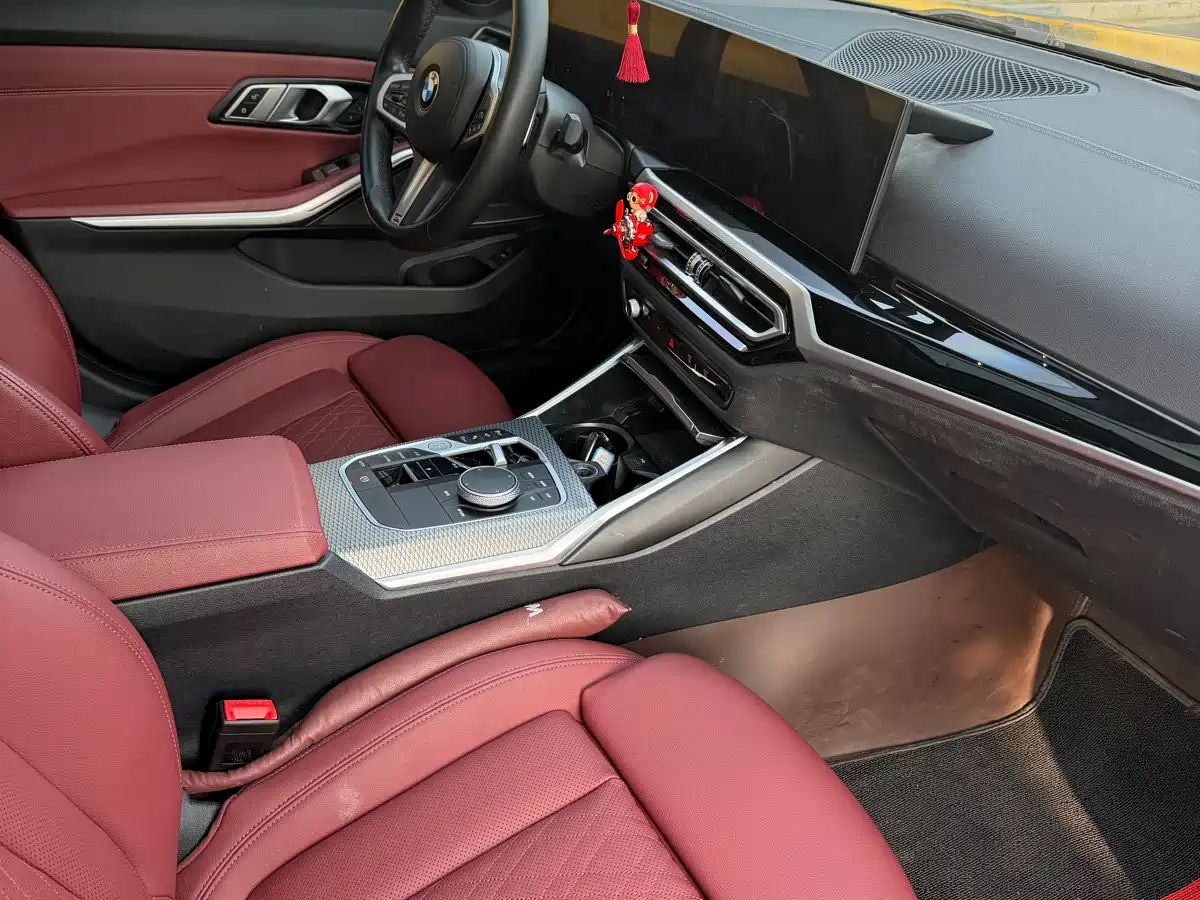 BMW 3 Series 2023 325Li M Sport Black Night Package фото 5