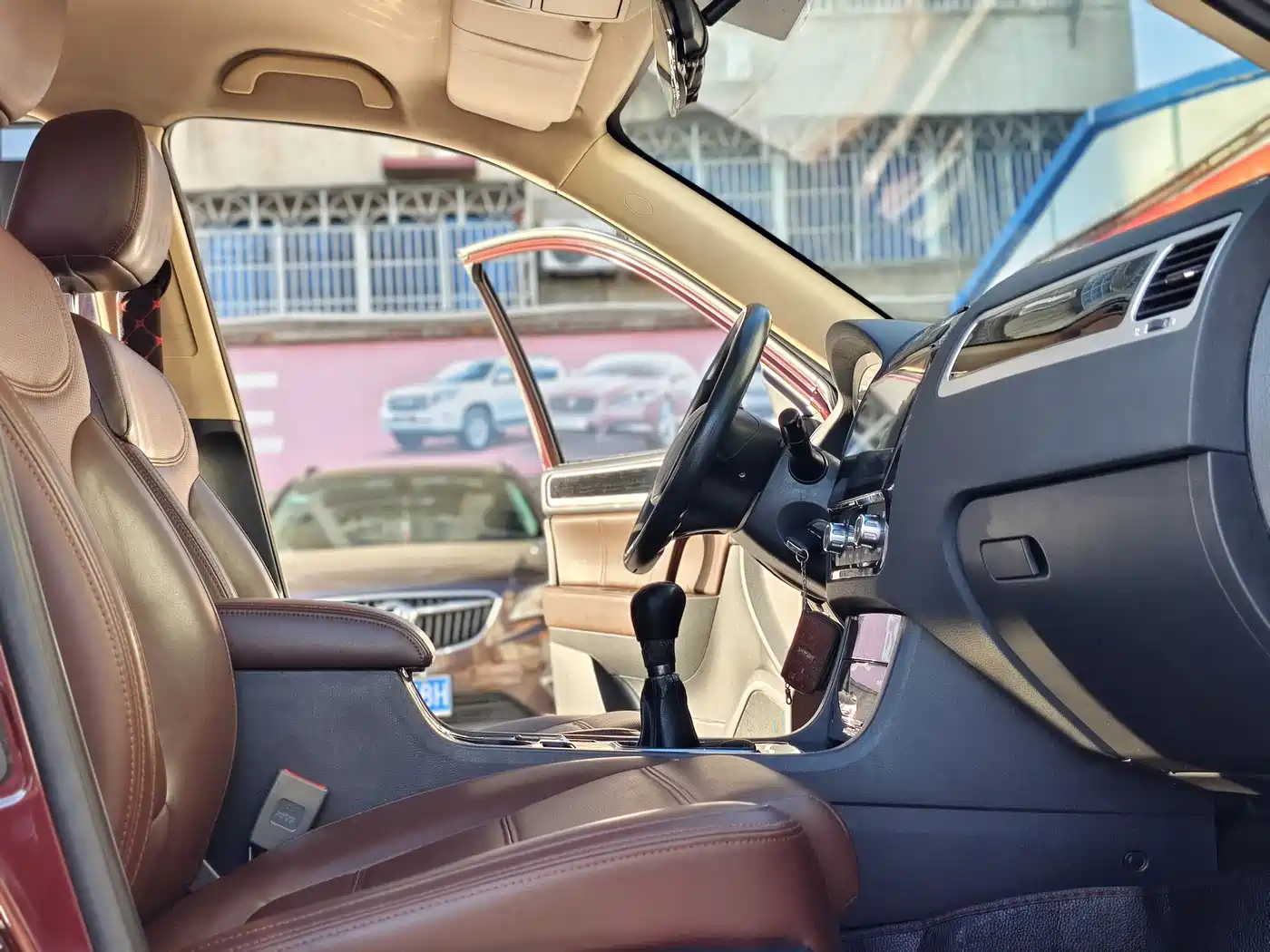 Yema Auto Yema T70 2017 2016 Upgrade 1.8L Manual Comfort
