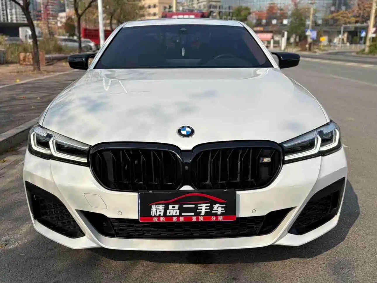 Фото 2 - BMW 5 Series