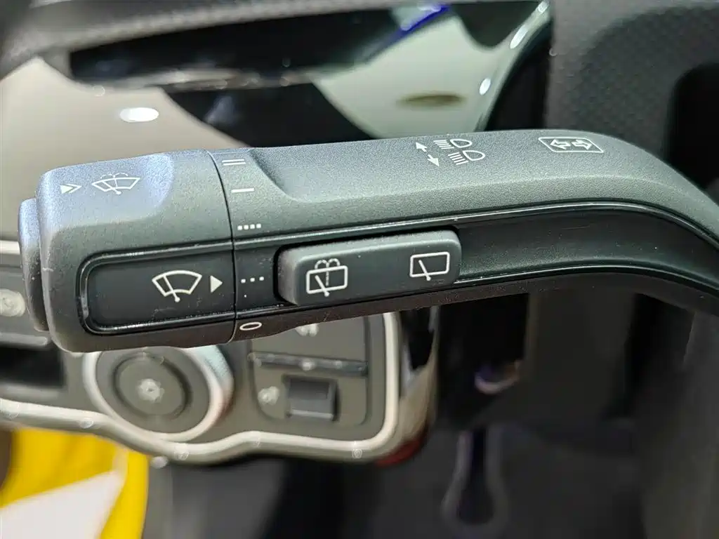 Mercedes-Benz A-Class AMG (Import) 2020 AMG A 35 4MATIC фото 13