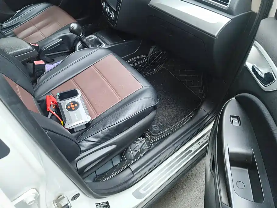 FAW Junpai D60 2015 2015 1.5L Manual Standard