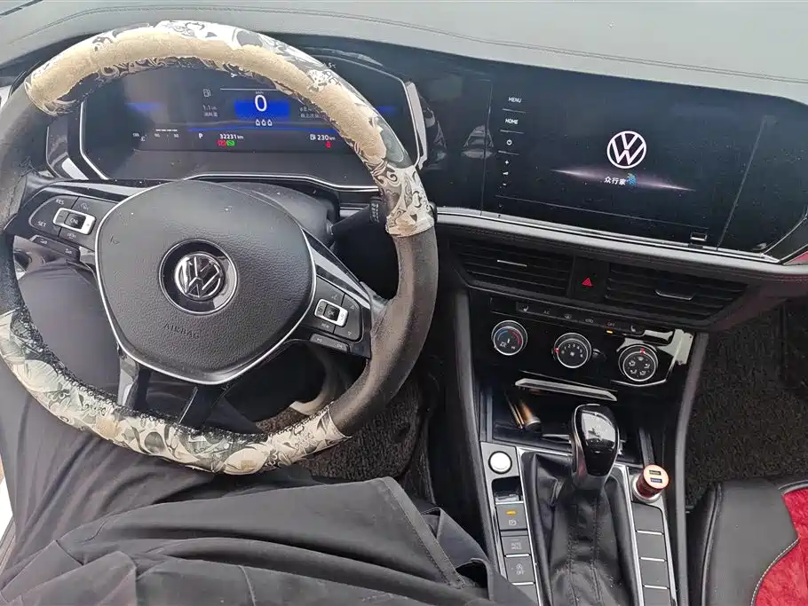 Volkswagen Sagitar 2021 200TSI DSG Comfort Smart Edition фото 12