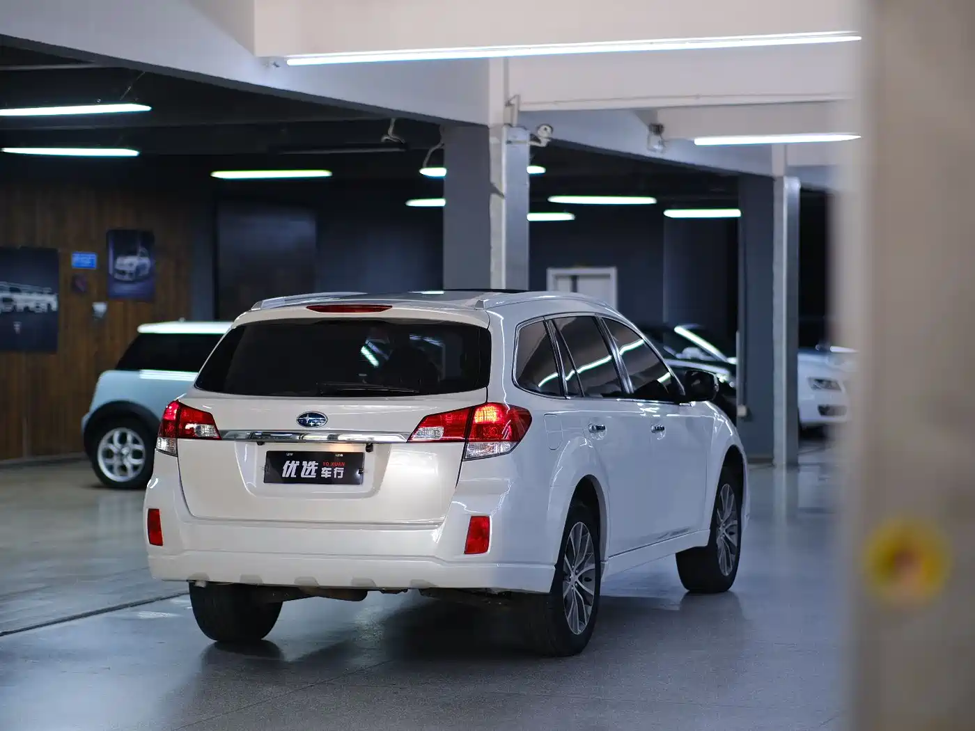 Фото 12 - Subaru Outback