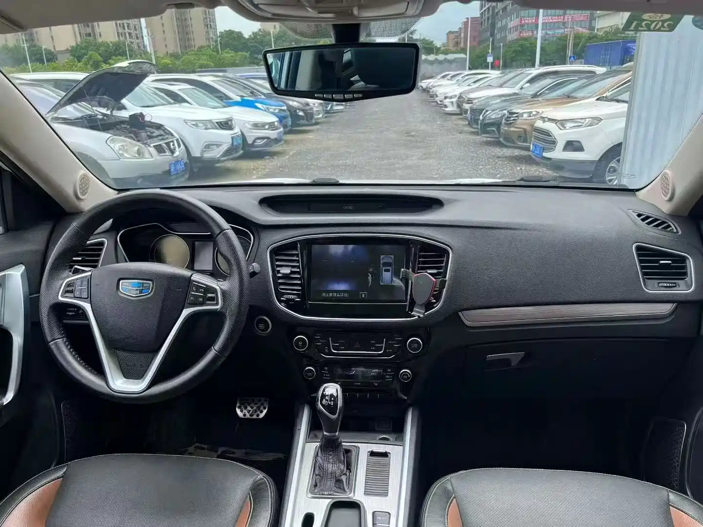 صورة 8 - Geely Emgrand X6