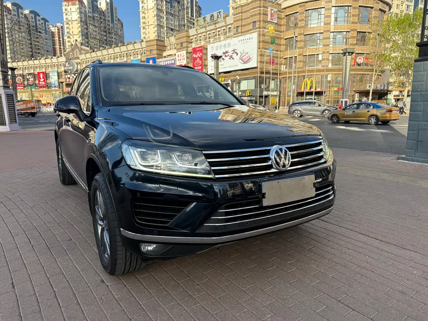 Volkswagen Touareg 2017 3.0TSI Explorer Edition фото 3
