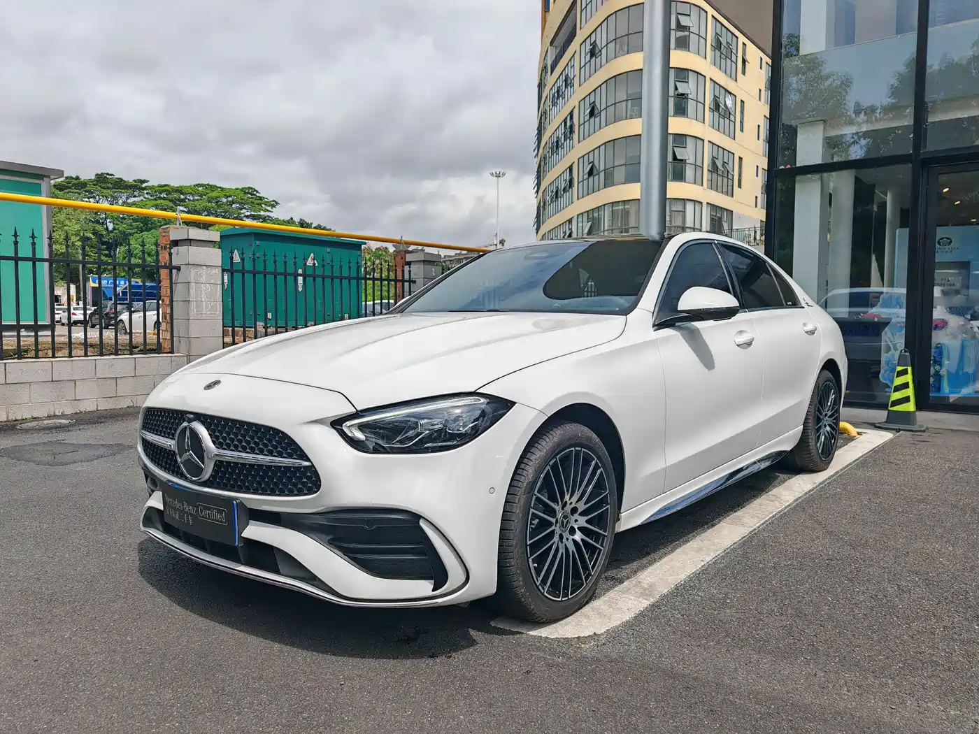 Mercedes-Benz C-Class 2025 C 260 L Sport Edition