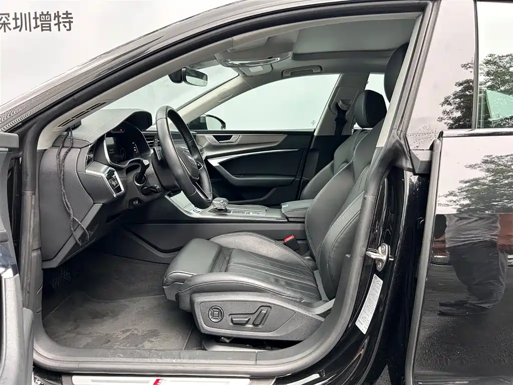 Audi A7 2024 2024 45 TFSI Premium Selection