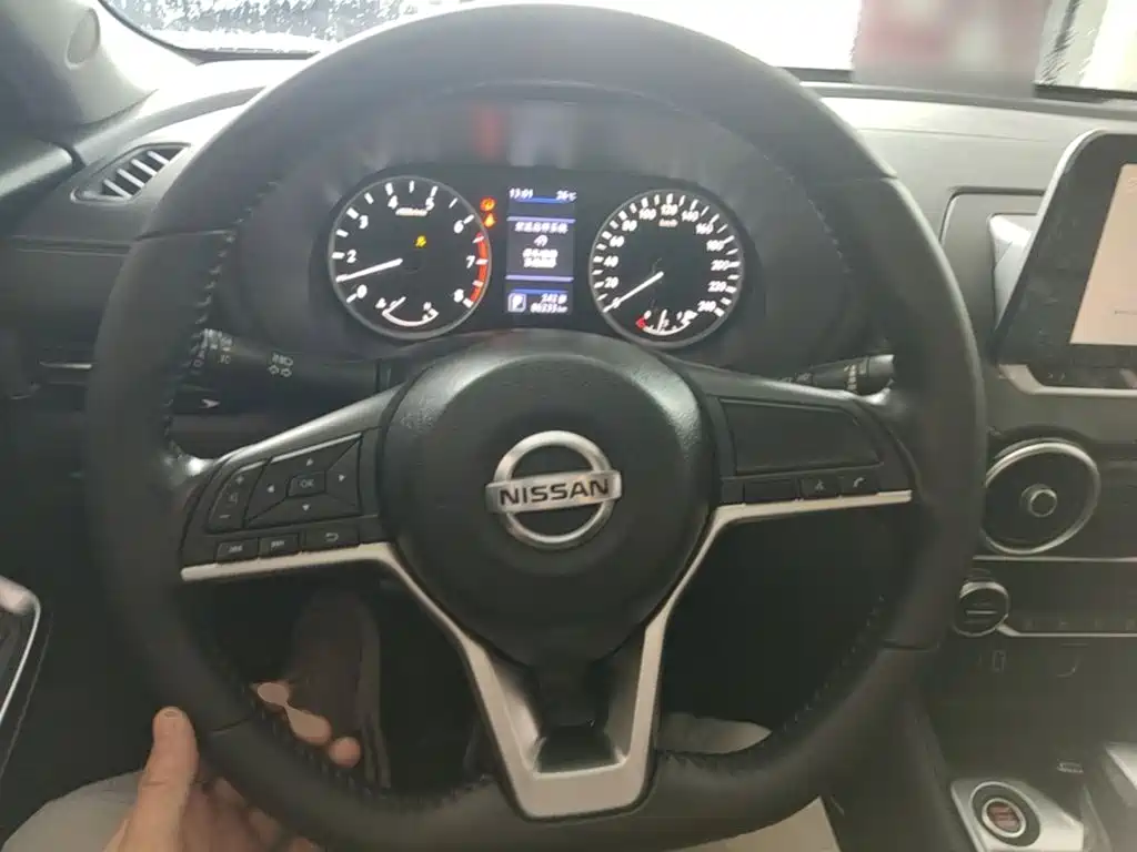 Nissan SYLPHY, миниатюра 7