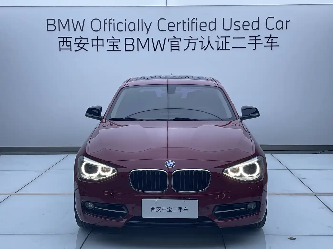 BMW 1 Series (Import) 2013 Facelift 118i Sport Model фото 2