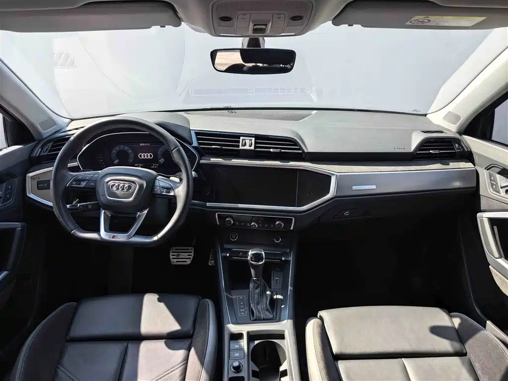Audi Q3 Sportback 2020 40 TFSI Fashion фото 6