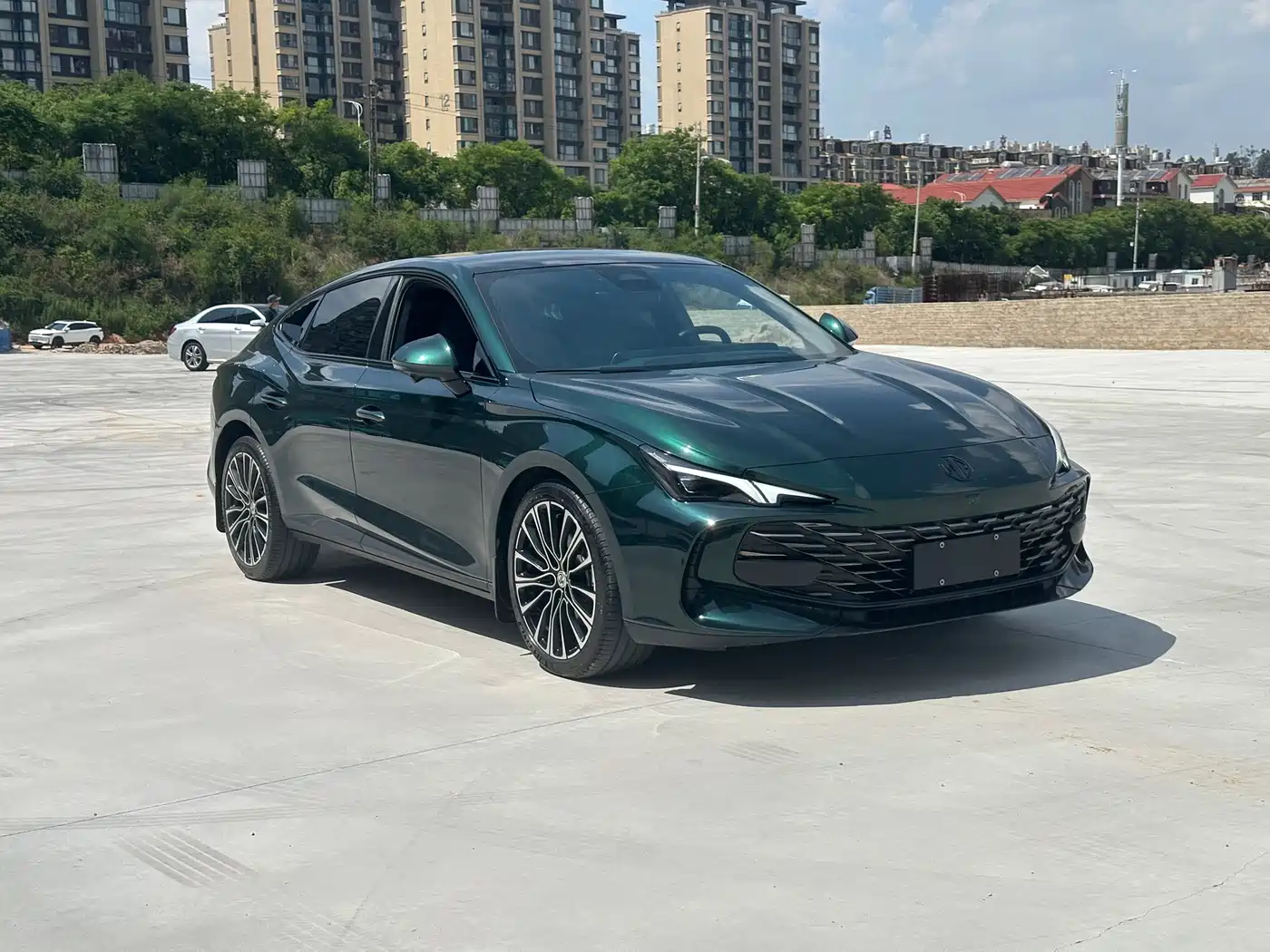 Фото 2 - MG MG7
