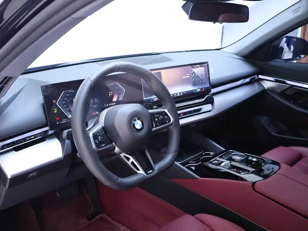 BMW 5 Series, миниатюра 11