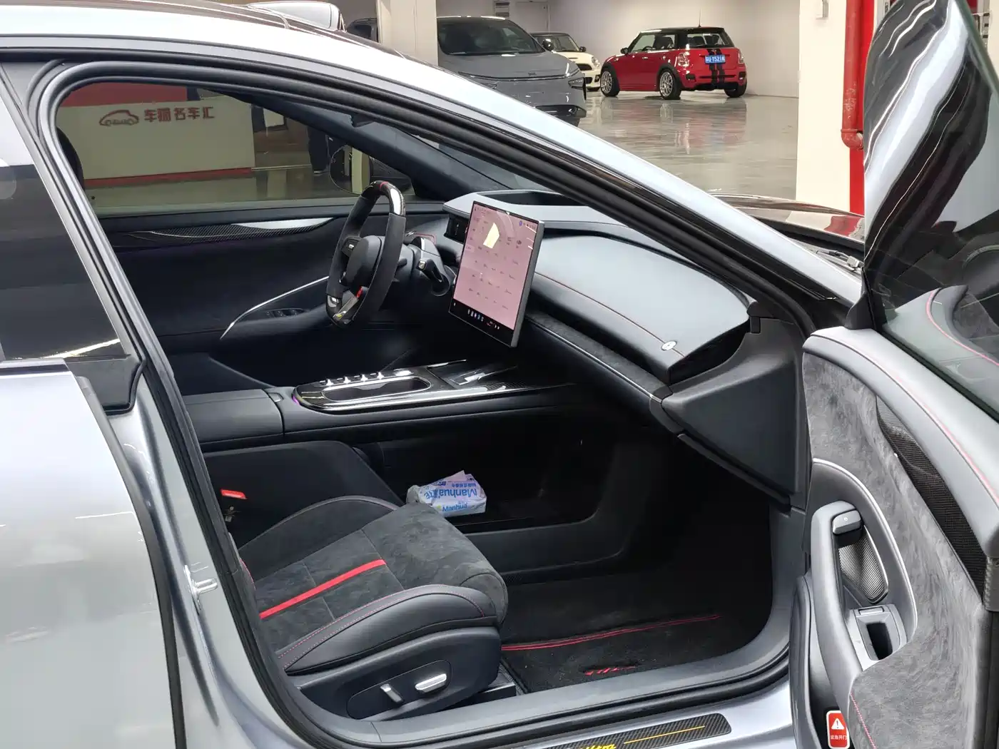 Xiaomi Auto Xiaomi SU7 Ultra 2025 Model Ultra фото 17
