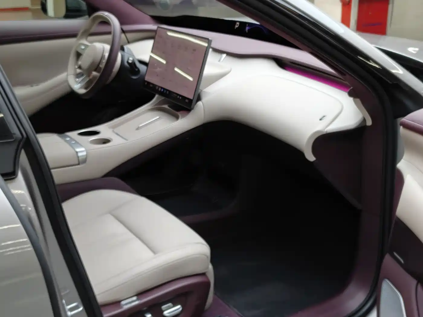 XIAOMI CAR XIAOMI YU7