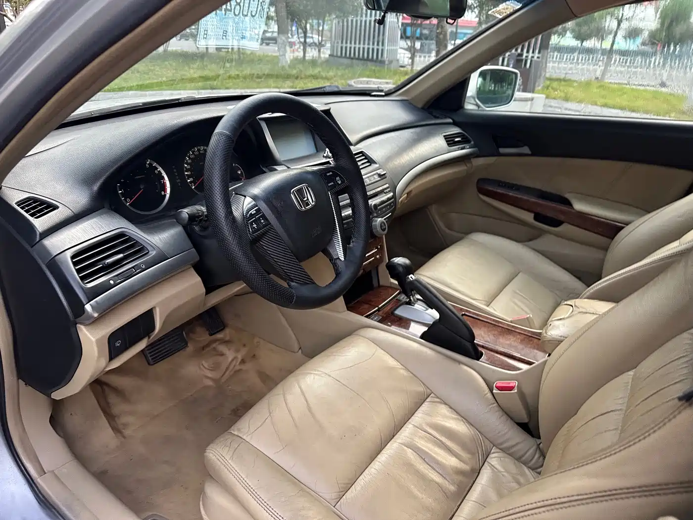 Фото 15 - Honda Accord