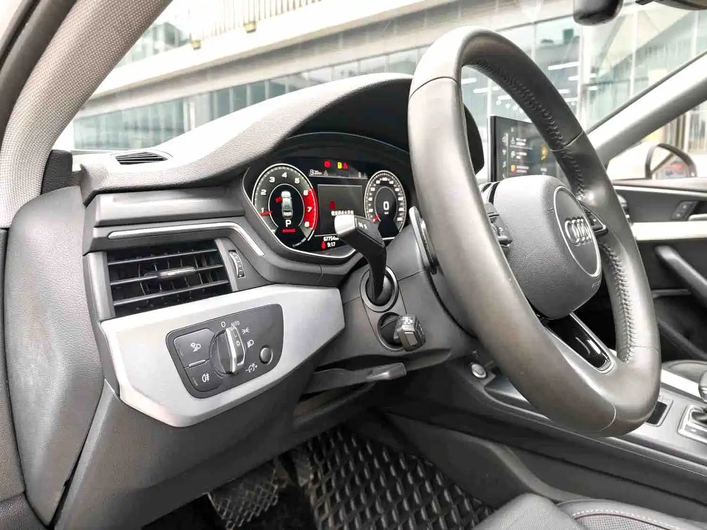 Audi A4L 2020 40 TFSI Fashion Dynamic Edition фото 13