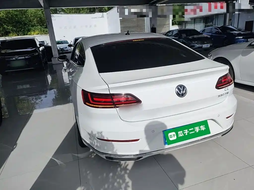 Volkswagen FAW-Volkswagen CC 2019 330TSI Charm Edition China VI фото 5